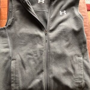 Under Armour Charcoal Gray Full-Zip Fleece Vest